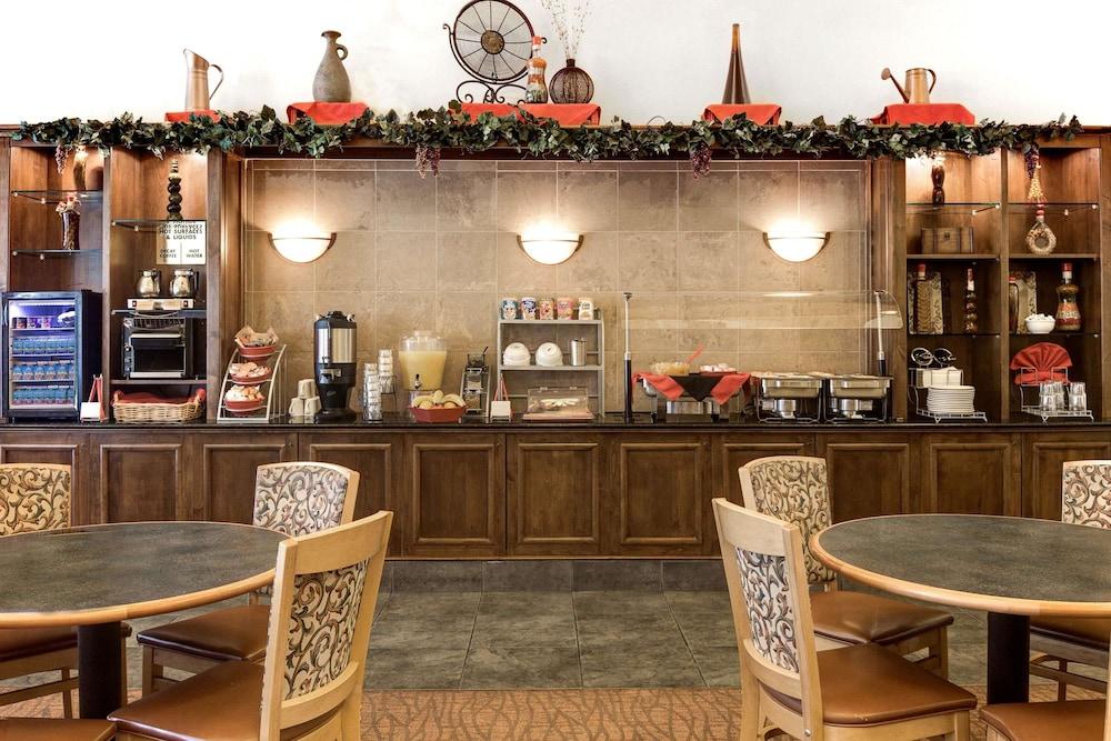 Value Suites Extended Stay - Arlington Ngoại thất bức ảnh